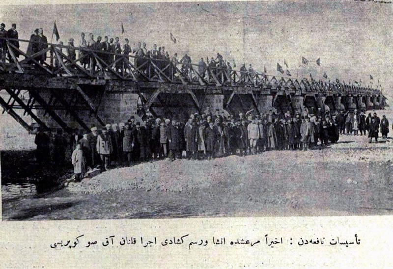 Tesisat-ı nafiadan: Ahiren Maraş'ta inşa ve resm-i küşadı icra kılınan Aksu köprüsü